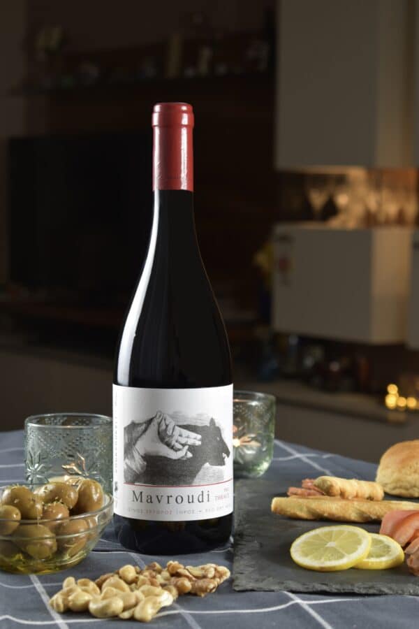 Probieren Sie den griechischen Rotwein Mavroudi! Bei Filareti